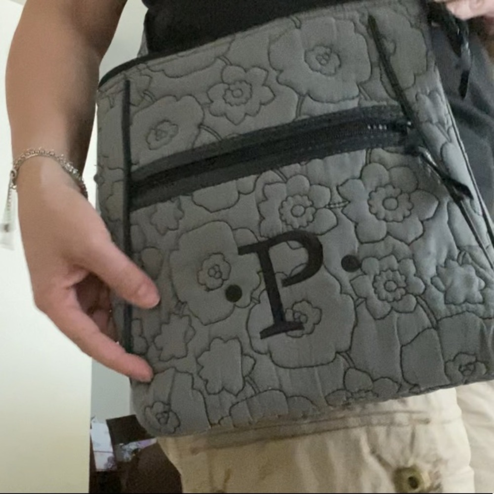 EUC thirty one cross body quilted bag